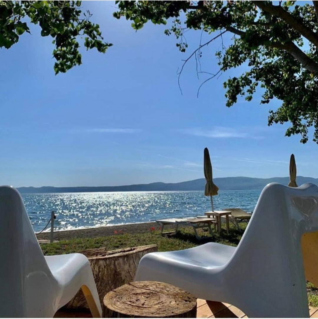 Camping Smeraldo Trevignano Romano Ngoại thất bức ảnh